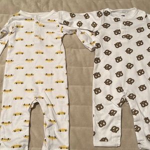 HB 0 to 3 months baby boy onesie.